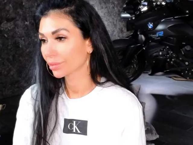 Offline -BABAYAGA- on BongaCams