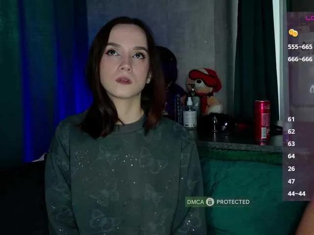Offline AlexNikaaa1815 on BongaCams