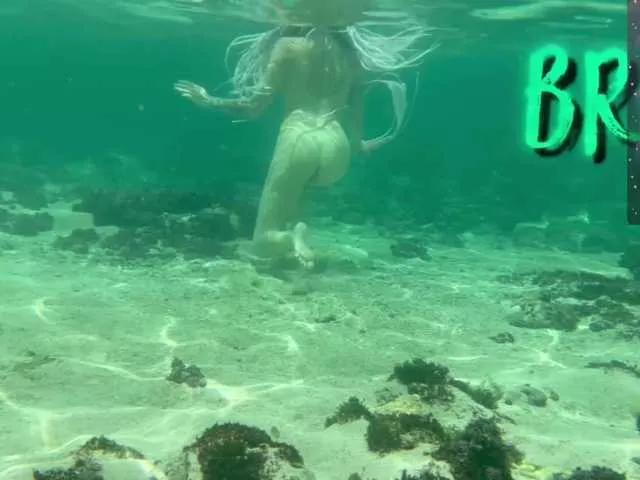 Freechat Anuskatz on BongaCams