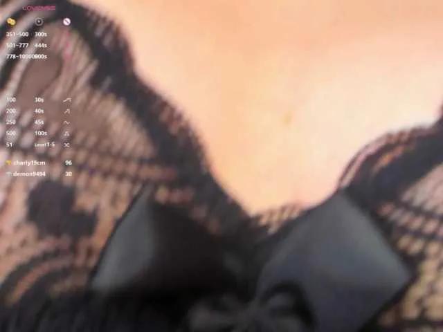 Offline Babyarigoddamn on BongaCams