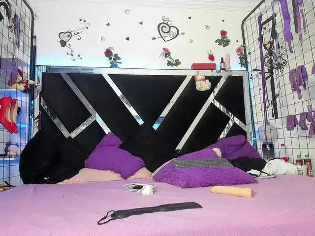 Offline Dreamgirlss on BongaCams