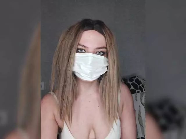 Offline EatFuckLove on BongaCams