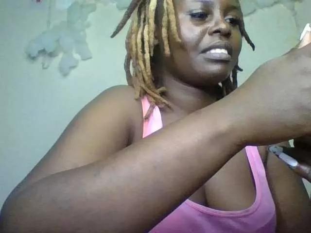 Freechat freakcurvy8 on BongaCams