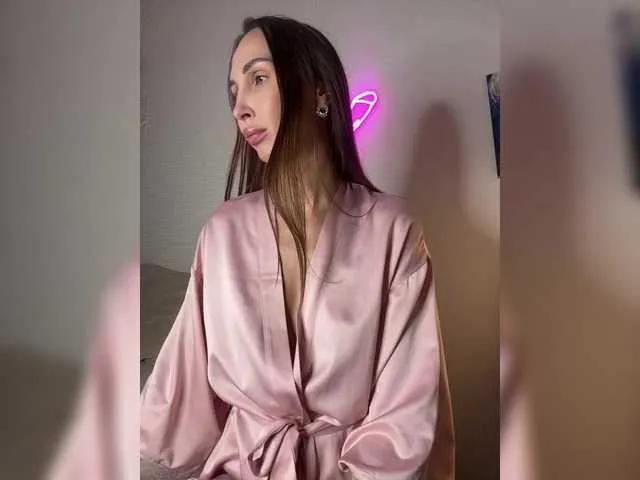 hothoneybabe on BongaCams 