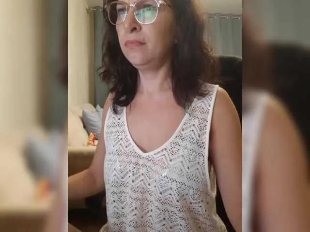 Offline IriskaMai on BongaCams