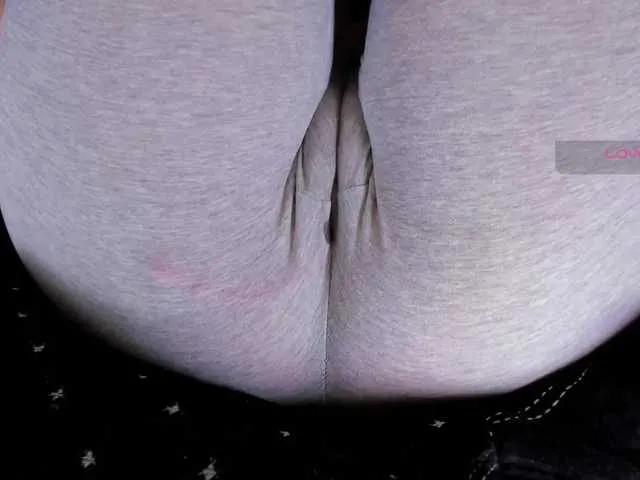 Offline Kira-Kell on BongaCams