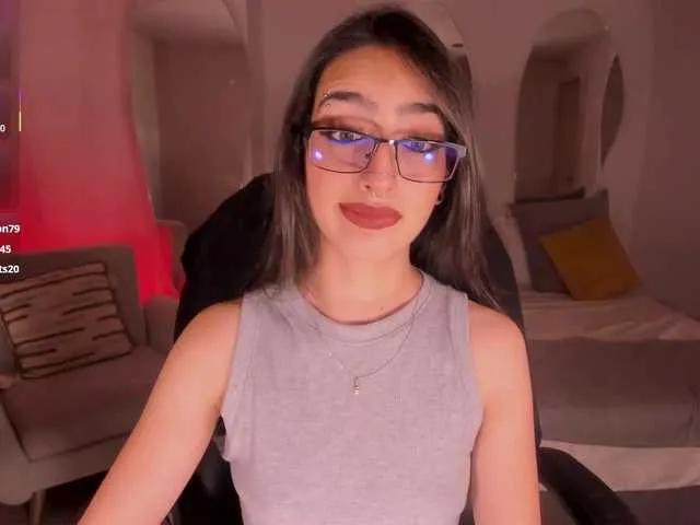 Offline LarisaSmirnov on BongaCams