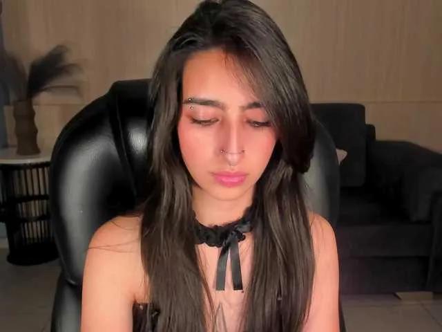 Offline LarisaSmirnov on BongaCams