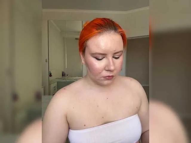 Freechat LunaLu13 on BongaCams