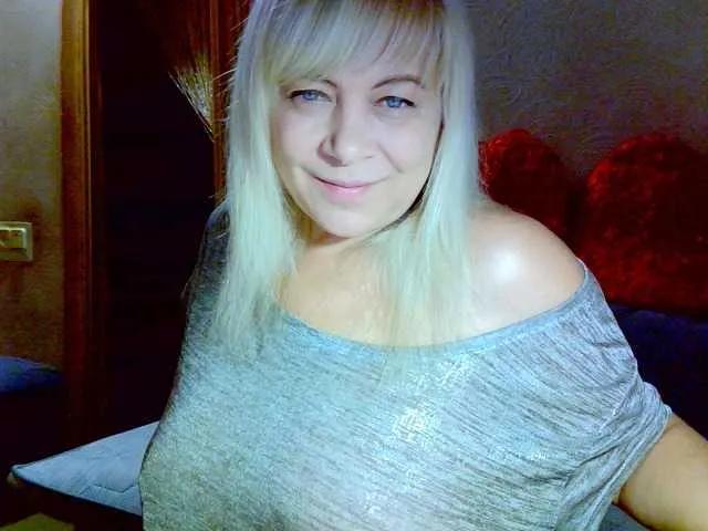 Savan35na on BongaCams