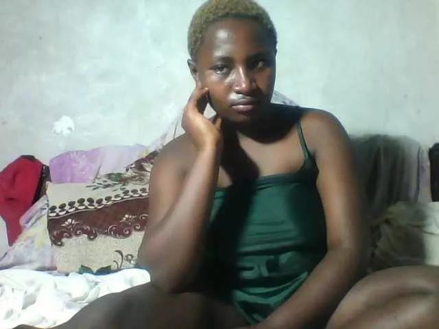 Offline sexy-candy on BongaCams