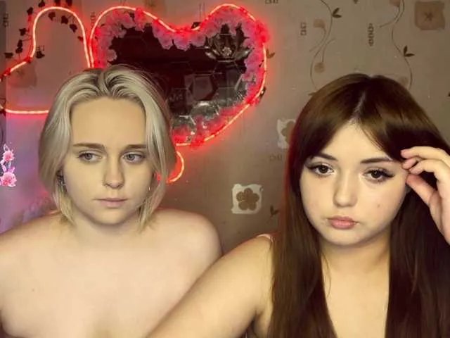 Offline The-best-babies on BongaCams