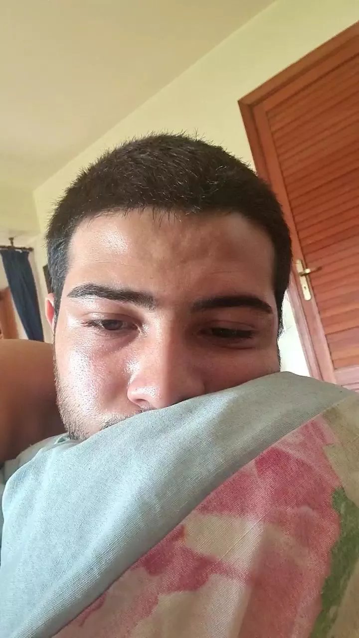 Offline Ficcoduro3 on Cam4