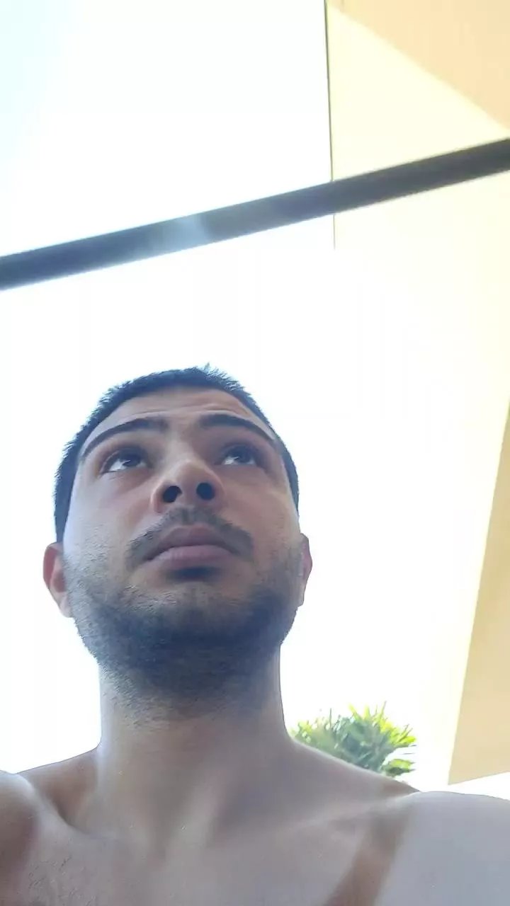 Offline Ficcoduro3 on Cam4