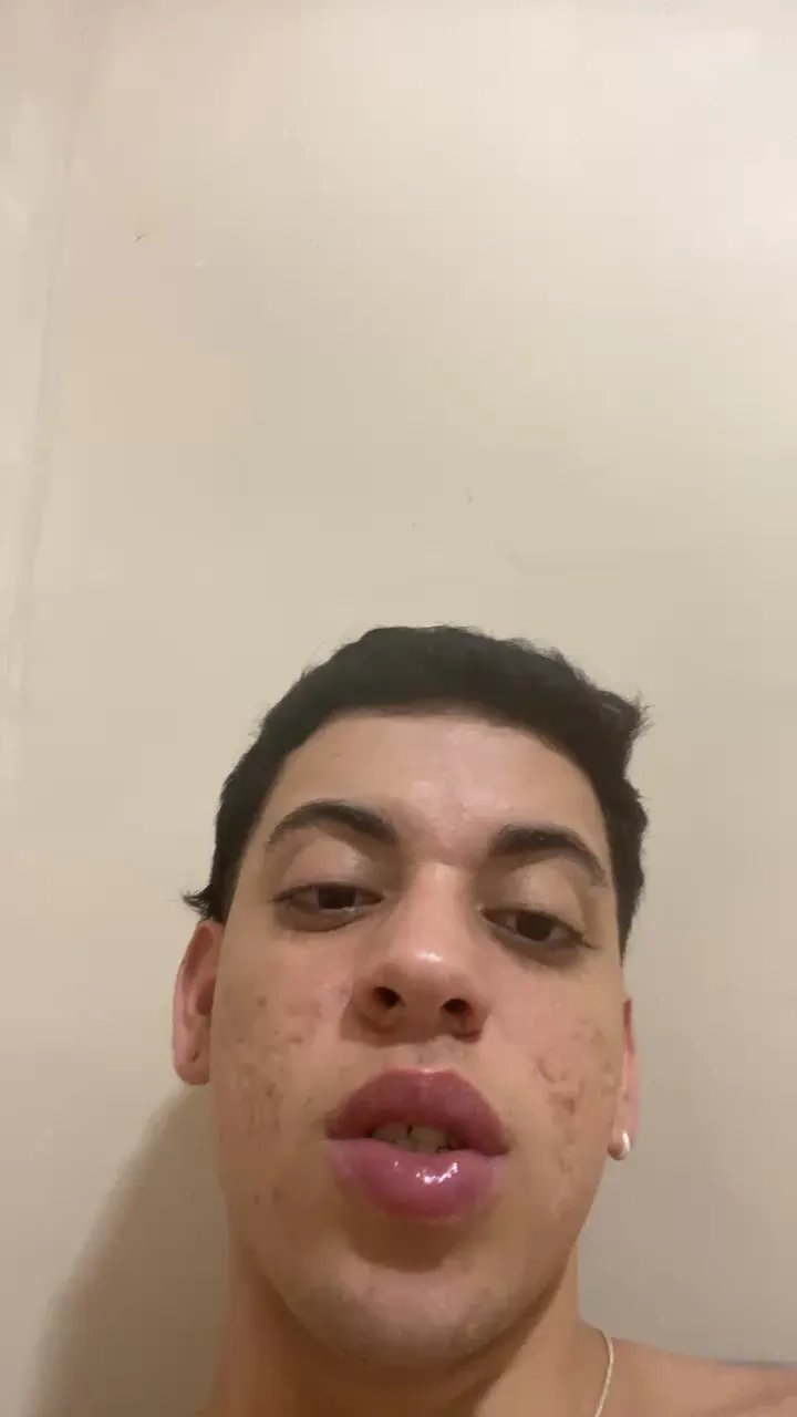 Offline garoto19sex on Cam4