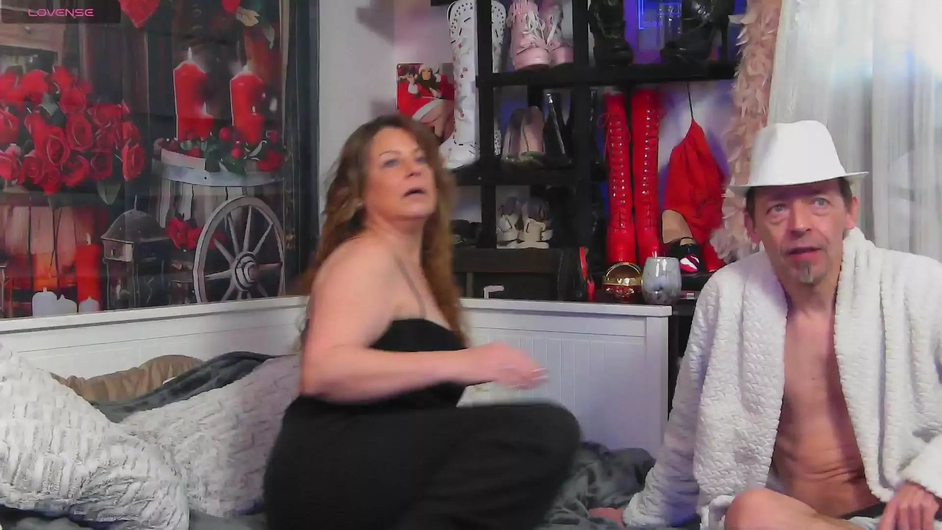 Offline JadeSexPassion on Cam4