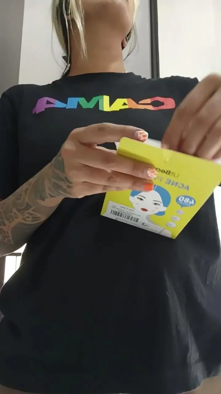 Offline Kitty_goddess on Cam4