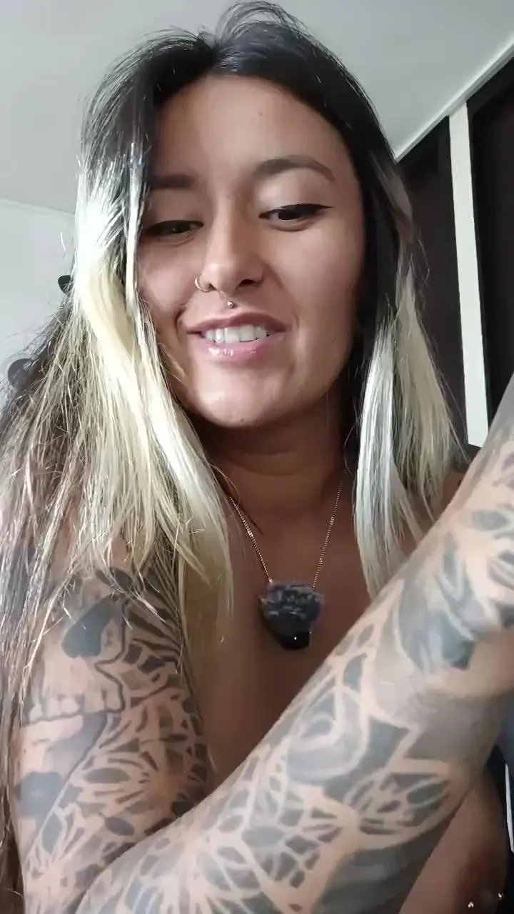 Kitty_goddess — Freechat on Cam4