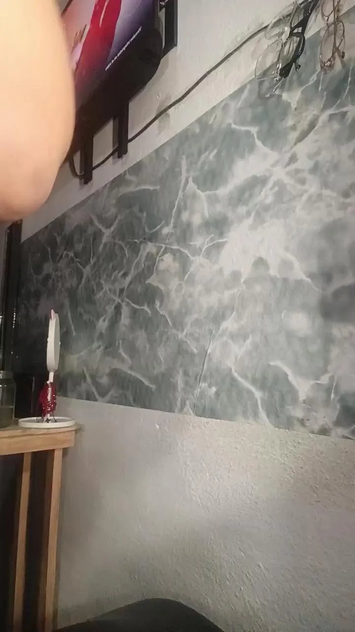 Offline Nazsexy on Cam4