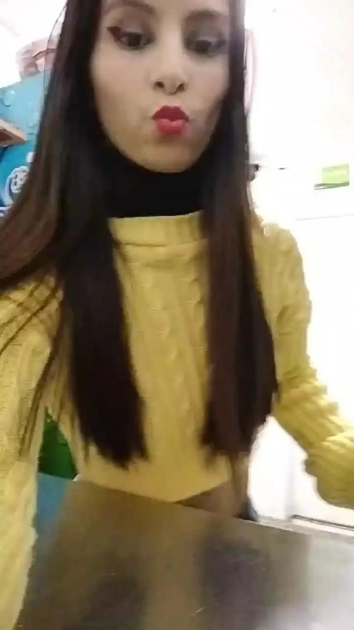 Freechat soy_mary1 on Cam4