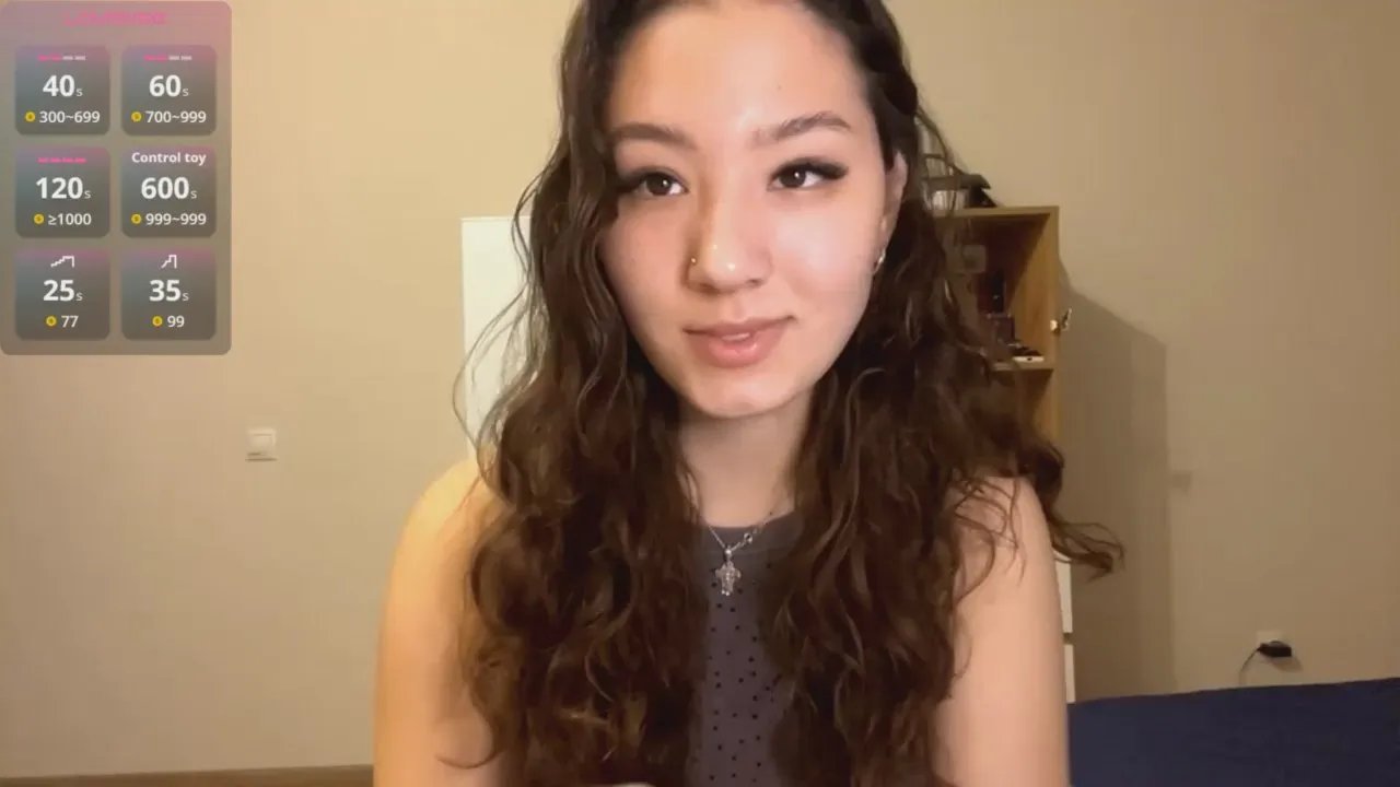 Offline SuzannLertora on Cam4