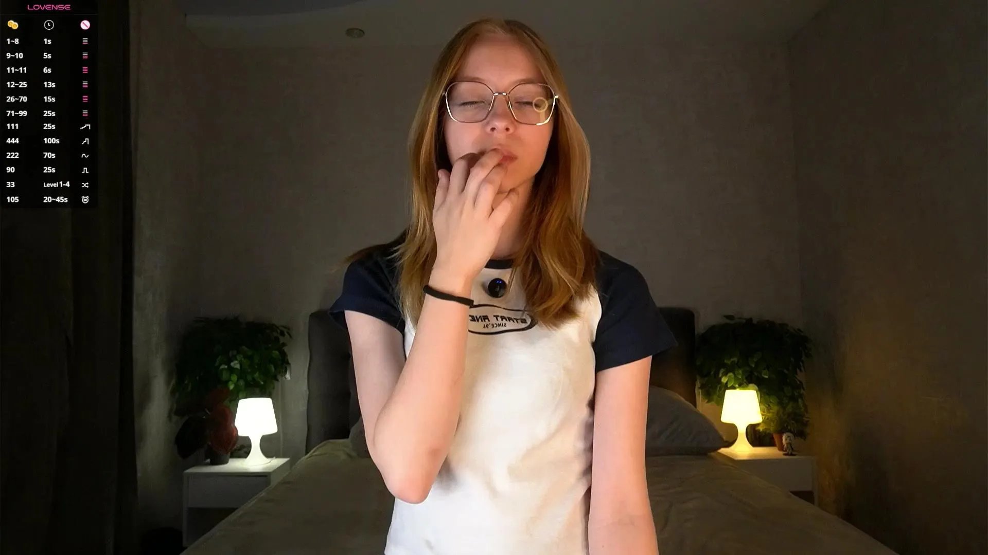 Offline WanitaFakhouri on Cam4