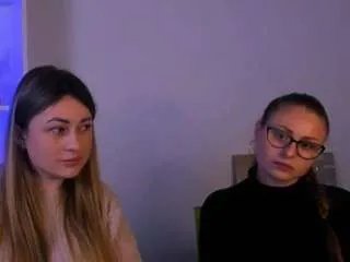 skye-vexa — touch my boobs [220 tokens remaining]