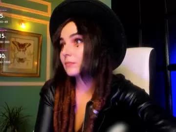 1munique on Chaturbate