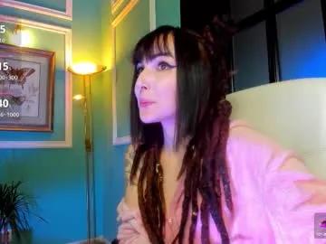 1munique on Chaturbate