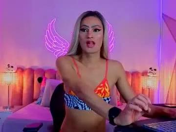 _scarletmoore on Chaturbate