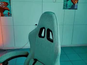 adelloyss — GOAL: Dance [222 tokens remaining]  Hey hey it s Adel  !   #nonude #joi #muscle #cute #blonde