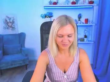 Group agathaklouin on Chaturbate