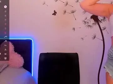 Freechat agent_polly on Chaturbate