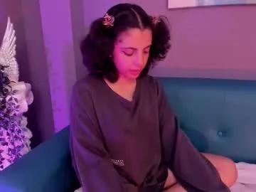 alessiia__ — Perfect blowjob messy and sloppy  VIBE ON! daddy bear // GOAL: Spanks ass + oil X7 [36 tokens left] #ebony #submissive #latina #hairy #natural