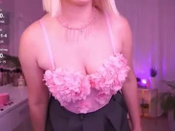 ameliawells on Chaturbate