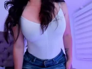 angela_fiory on Chaturbate