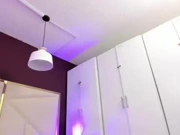 april_bowie's avatar