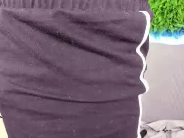 aprilavery on Chaturbate