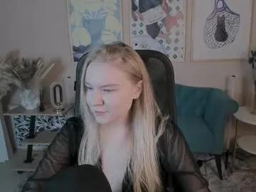 Freechat aprilserenity on Chaturbate