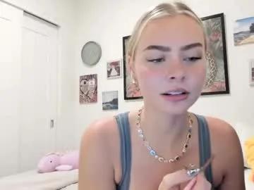 Freechat ariah_is_blonde on Chaturbate
