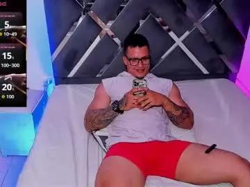 Freechat arnold_sexy_hot98 on Chaturbate