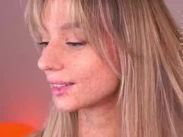 Freechat artease on Chaturbate