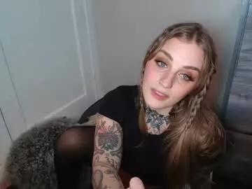 Away bambidear420 on Chaturbate