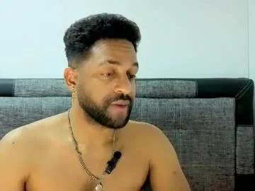 Freechat bbcblackhot33 on Chaturbate