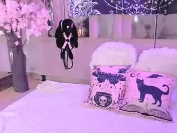 Freechat biizzy_noar on Chaturbate