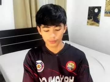 Freechat boynextdoor4ux on Chaturbate