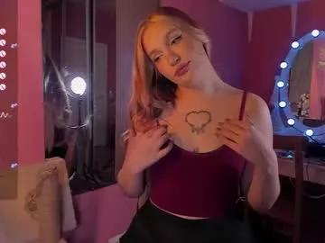 Freechat caroline_kiparis on Chaturbate