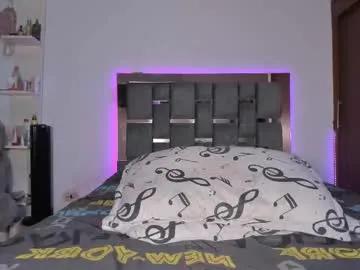 caroline_m8 — VIBE MEee make me wet [233 tokens left] HELP ME REACH 50 THUMBS UPFav patterns44-88-100   #skinny #anal #hairy #smalltits #latina