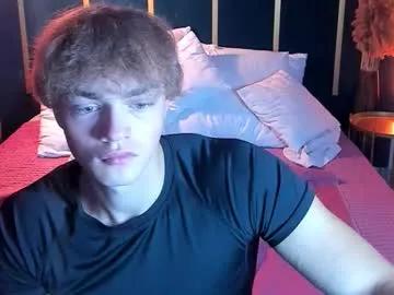 Freechat chase_muscular on Chaturbate