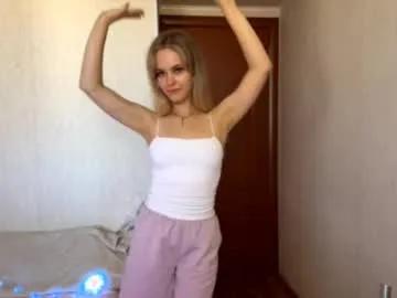 Freechat chayashortle on Chaturbate